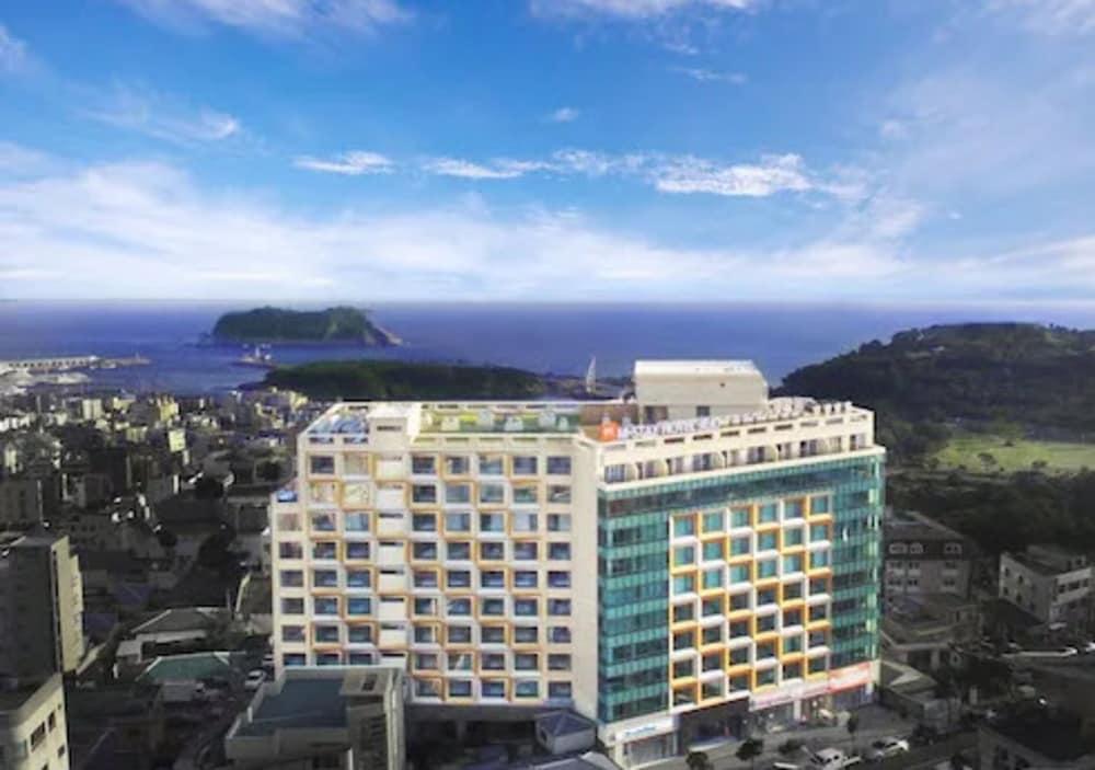 Mstay Hotel Szogüpho Kültér fotó