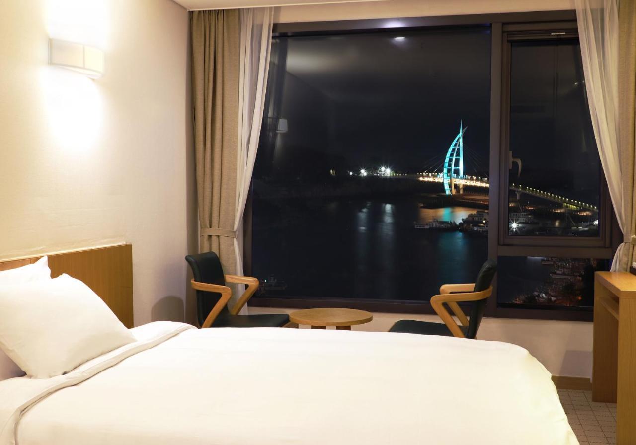 Mstay Hotel Szogüpho Kültér fotó