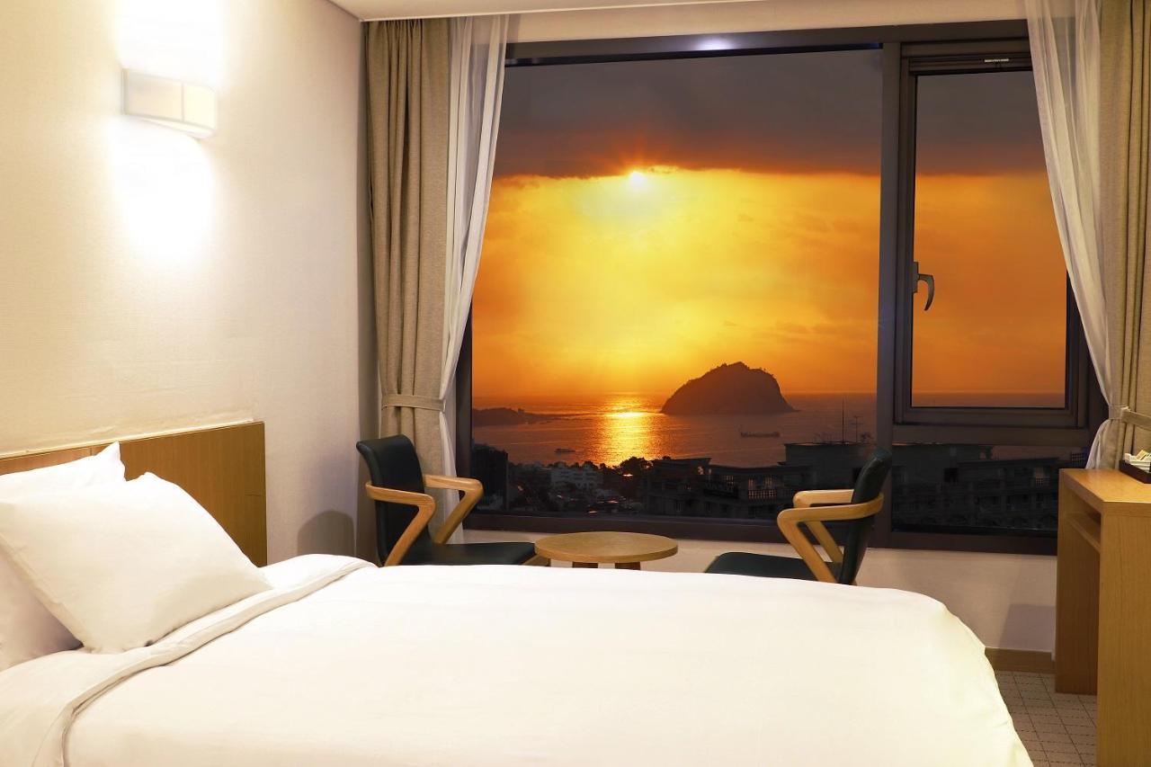Mstay Hotel Szogüpho Kültér fotó
